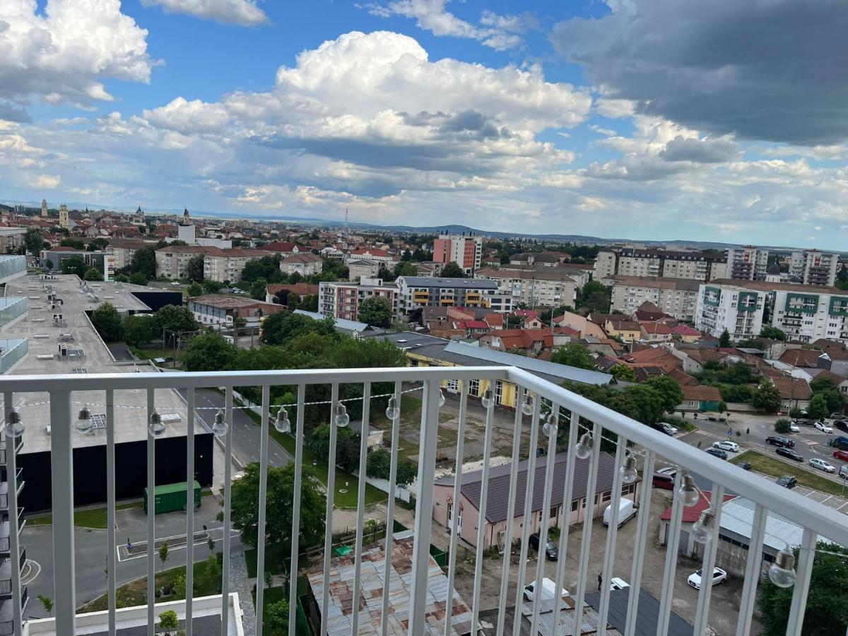 Glim Suite Oradea Eksteriør bilde