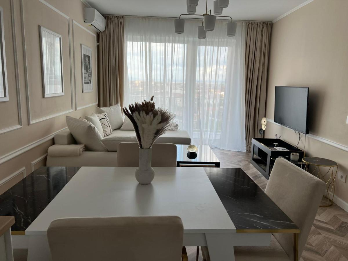 Glim Suite Oradea Eksteriør bilde